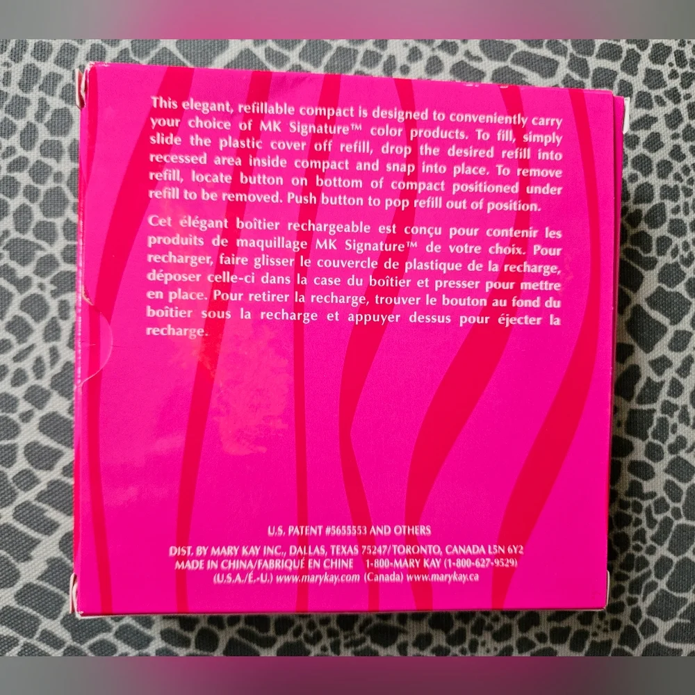 Mary Kay Custom Compact NEW - Picture 2 of 5